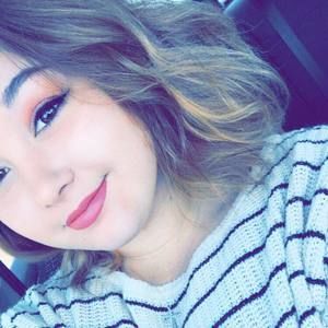 Meet your Posher, Corinne